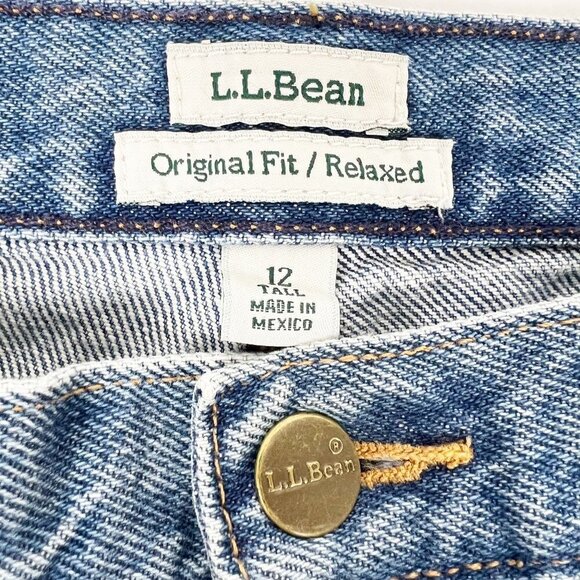L. L. Bean Jeans Original Fit/Relaxed Rigid Denim. Medium Blue Wash. Size 12 - Picture 4 of 16